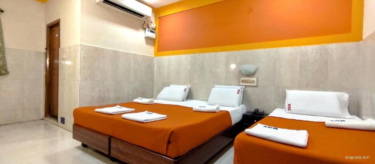 Sarovara Deluxe Rooms Chennai Extérieur photo